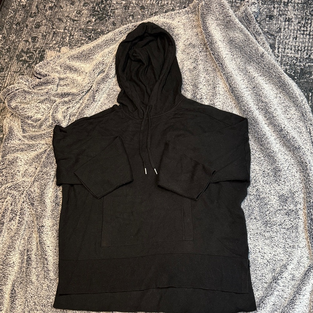 Tommy Bahama sweater